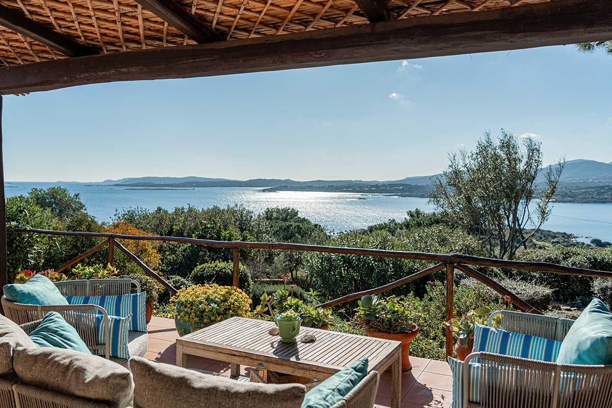 Sardinien Wetter im April: Perfekte Bedingungen für einen Familienurlaub in Villa Castanza